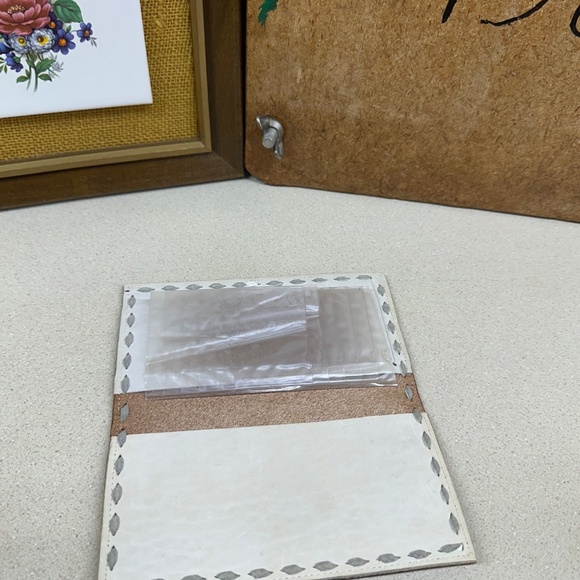 Vintage Butterfly Wallet Leather Bifold Check Book Yellow Green Floral - Picture 4 of 6